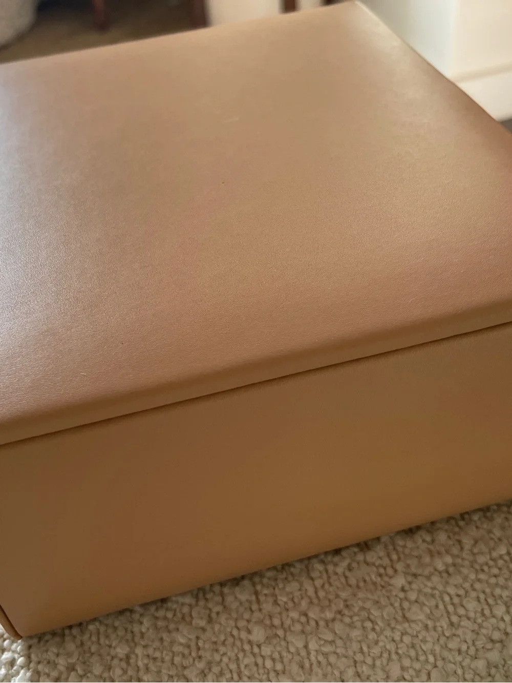 Mejuri Beige Jewelry Organizer with Ring Rolls and Compartments